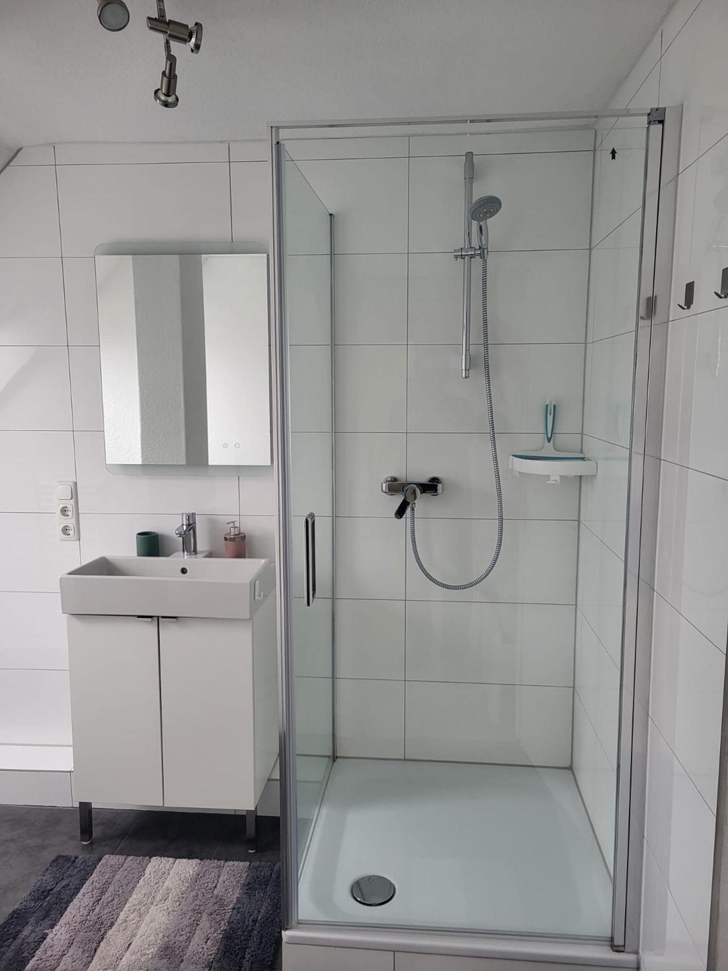 A&V Apartments Gemuetliche Rheinblick Wohnung Apt Daisy Дуйсбург Екстер'єр фото